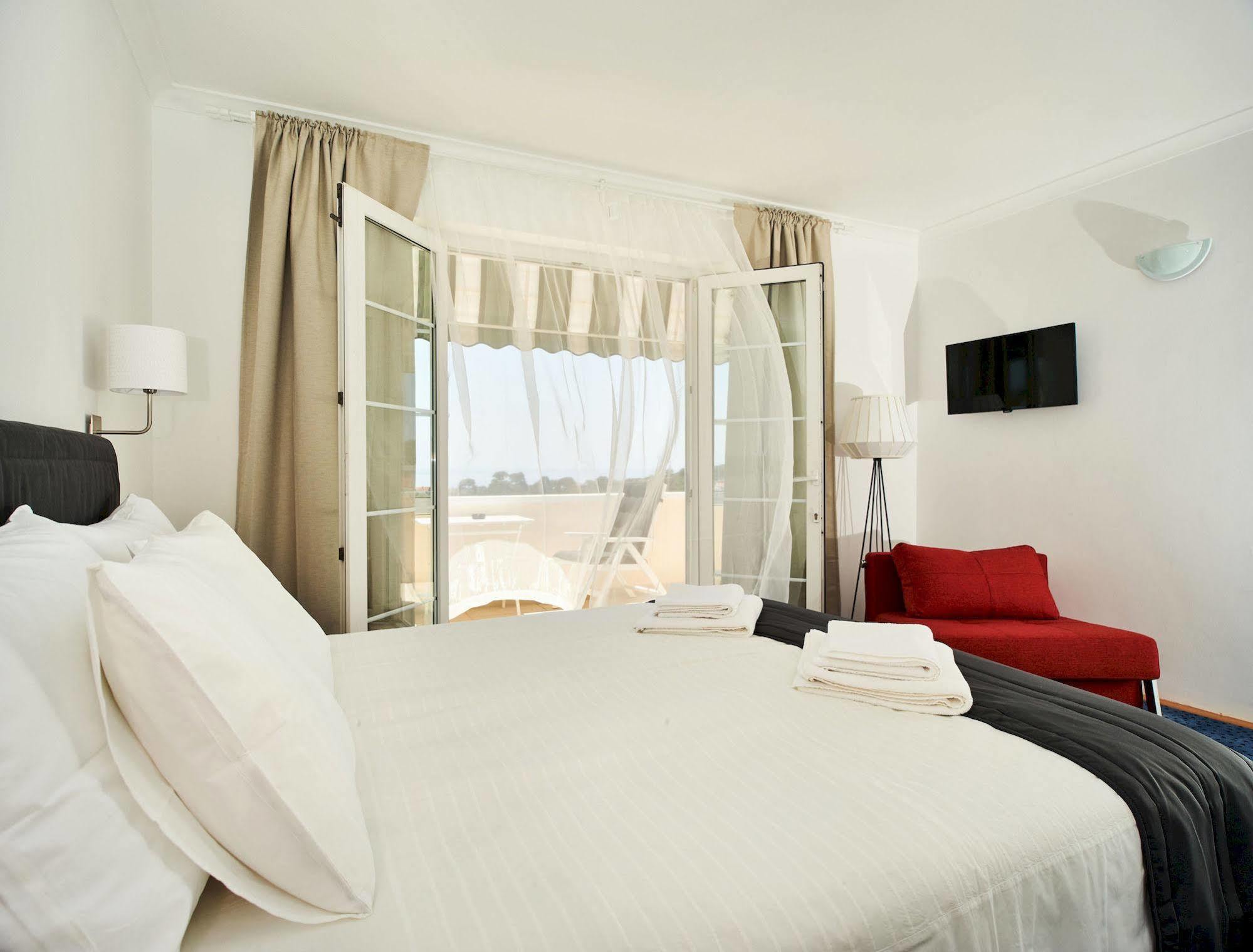 Kamara By Irundo Bed and breakfast 4*